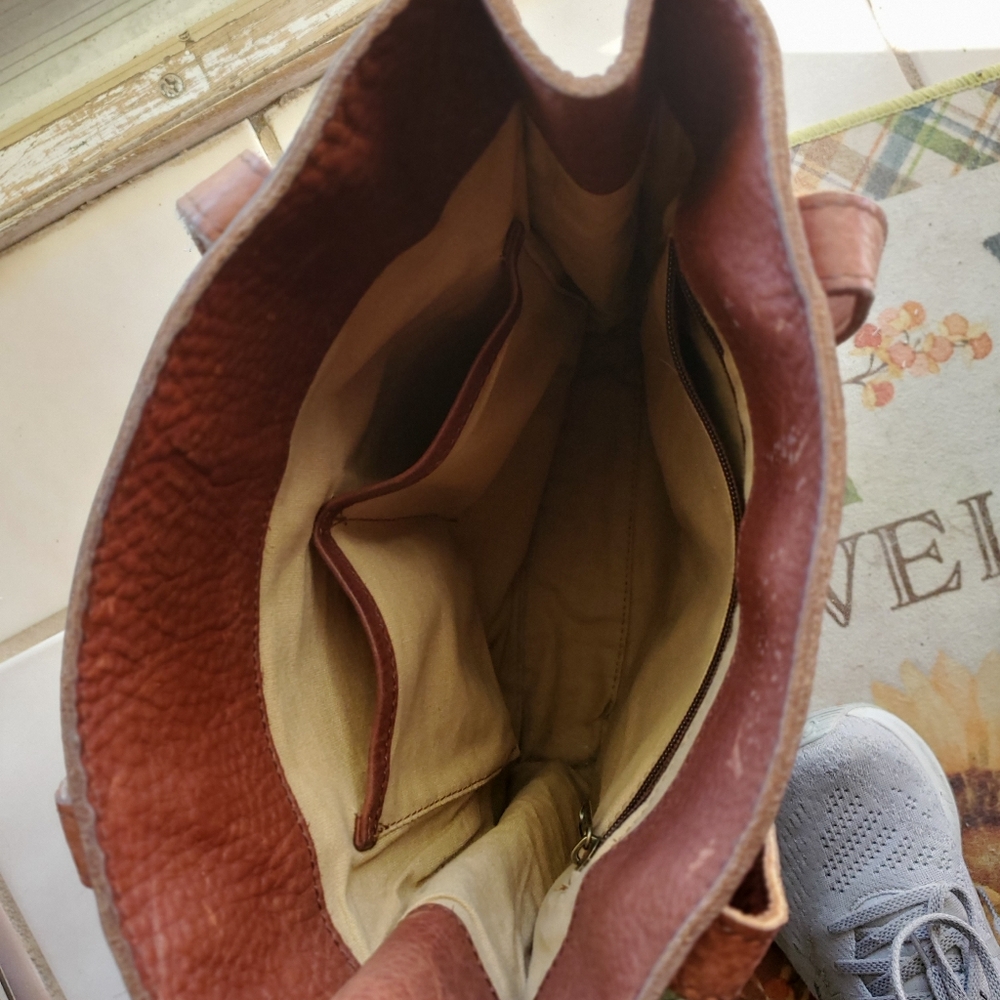Duluth Elegant Brown full grain Leather purse - Picture 6 of 8